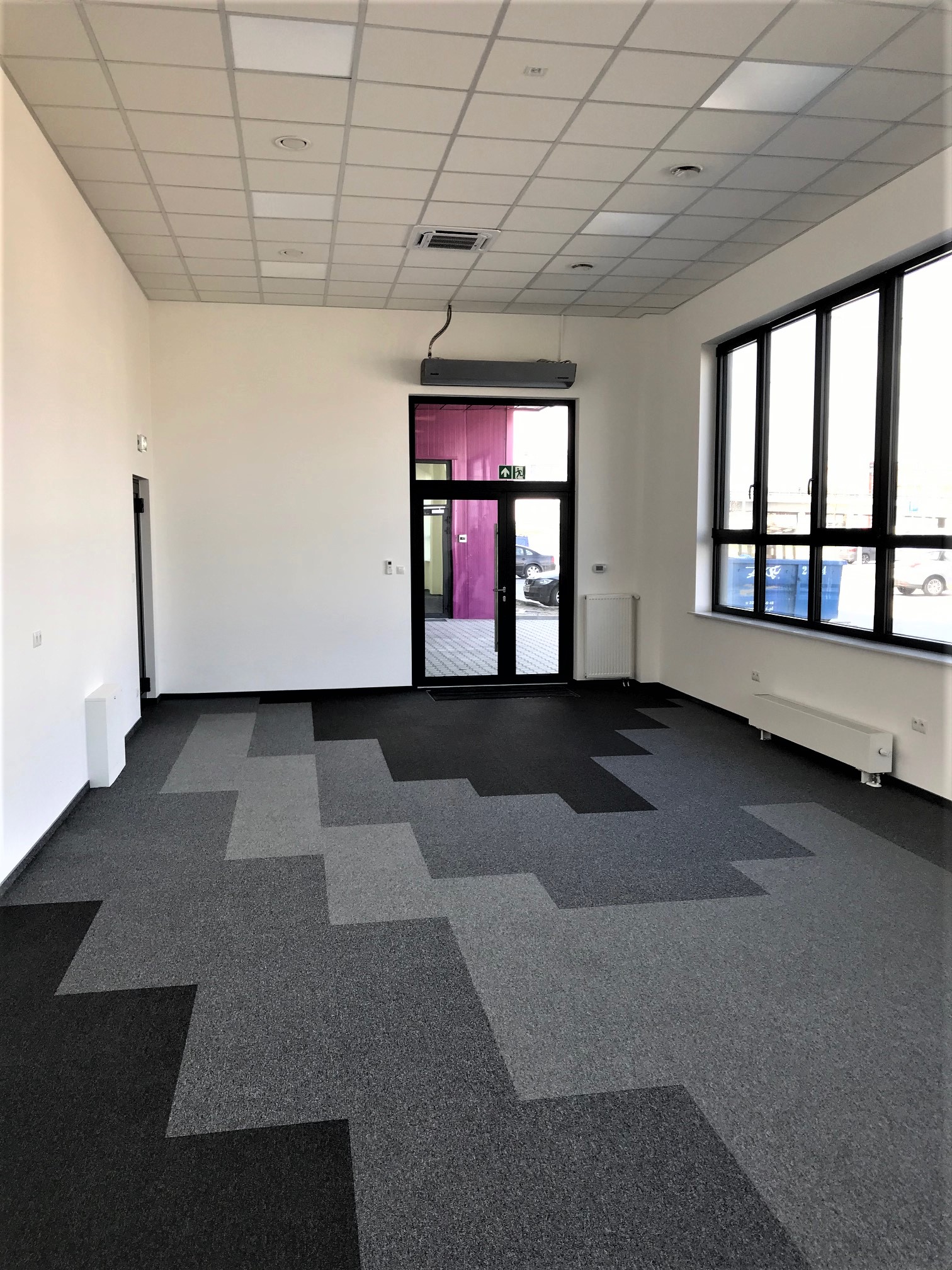 JUTRZENKA PARK SMALL BUSINESS UNITS